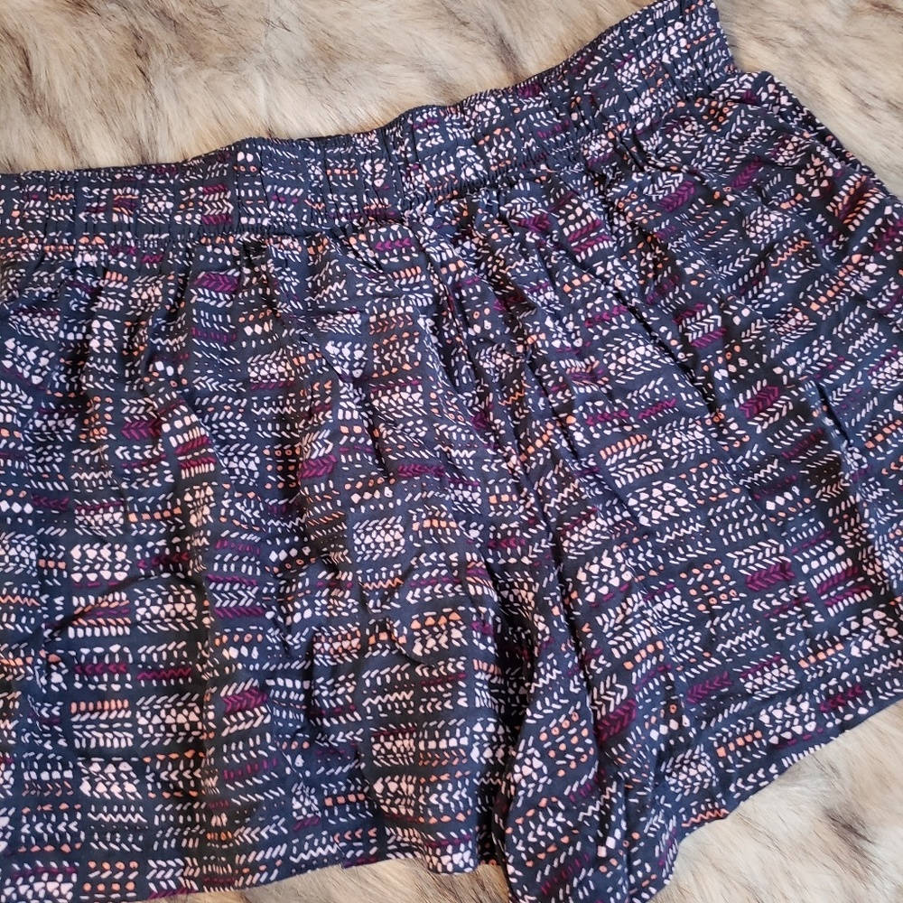 Mossimo Supply Co flowy patterned shorts